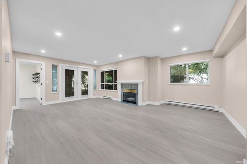 107-515 Whiting Way, Coquitlam, BC, V3J7W9 | Card Image