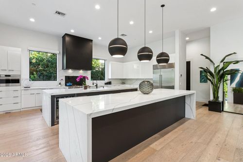 7542 E Sundown Ct, Scottsdale, AZ, 85250-6003 | Card Image