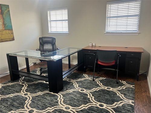 401 W Center St, Kyle, TX, 78640-9407 | Card Image