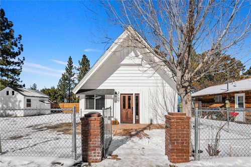 2107 4th, Big Bear City, CA, 92314 | Card Image