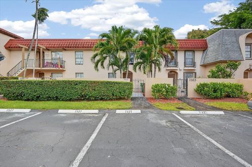 22-7325 Sw 26th Ct, Davie, FL, 33314-1101 | Card Image
