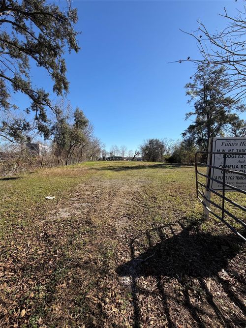 1031 Niagara St, Houston, TX, 77051-1705 | Card Image
