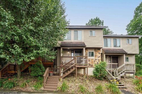 202 White Tail Way, Morgantown, WV, 26508-8085 | Card Image