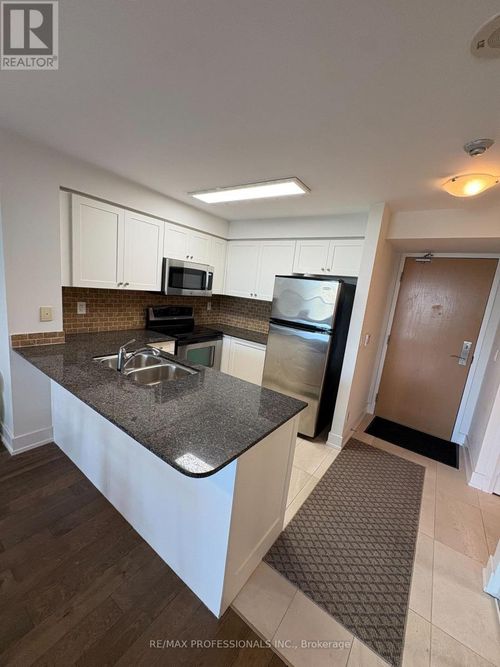 611-503 Beecroft Rd, Toronto, ON, M2N0A2 | Card Image