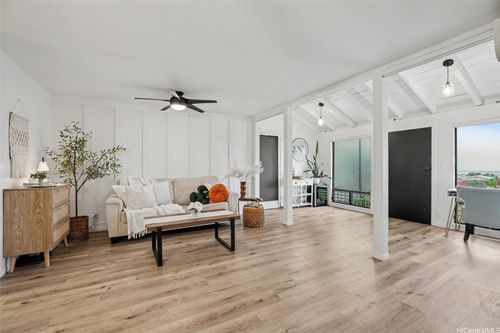 4c-98-1698 Kaahumanu Street, Pearl City, HI, 96782 | Card Image
