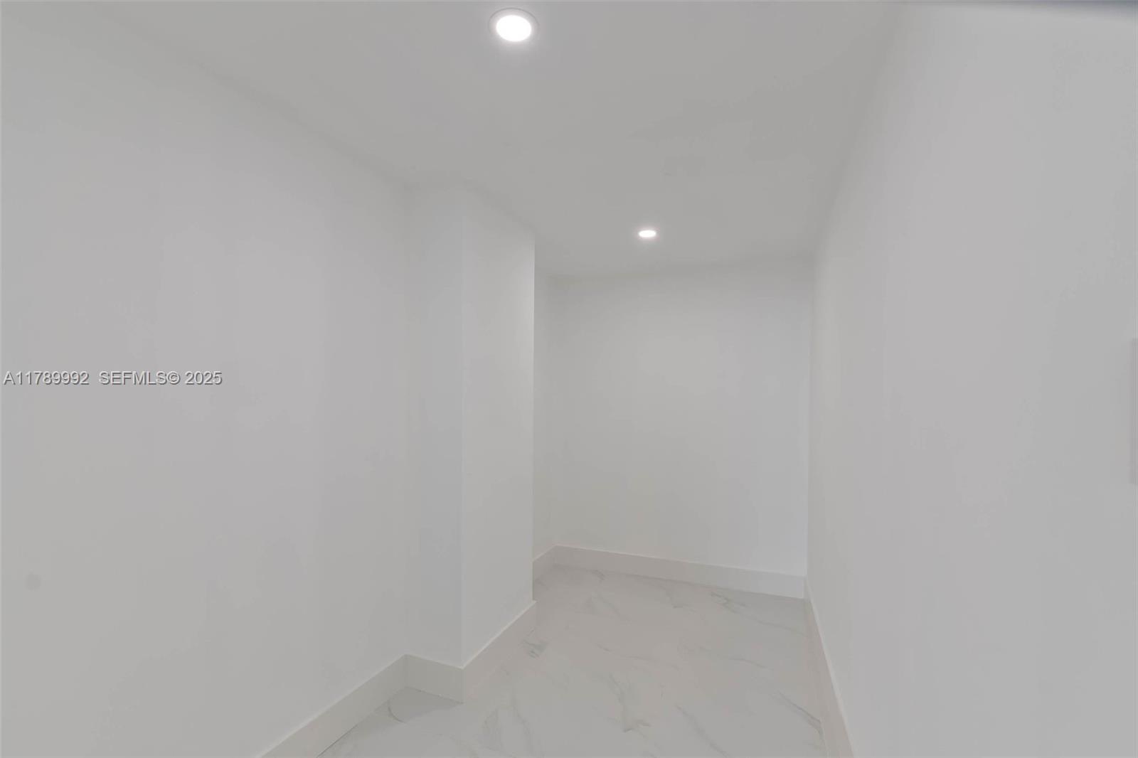Residential in Aventura 4