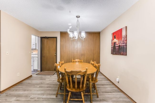 10-web-or-mls-1855-Silver-Bell-Rd-10.jpg | Image 10