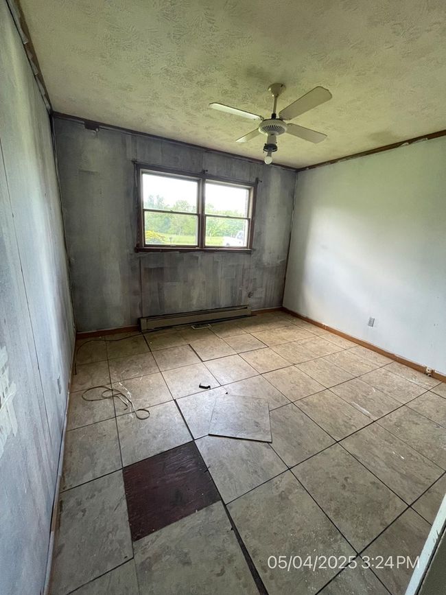 606 Kirby Rd, Home with 3 bedrooms, 2 bathrooms and null parking in Raven VA | Image 31