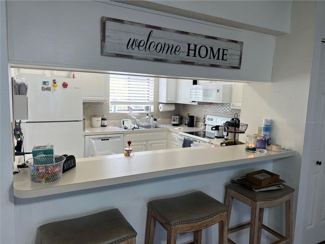 1 - 5617 Ashton Lake Dr, Condo with 2 bedrooms, 2 bathrooms and null parking in Sarasota FL | Image 8