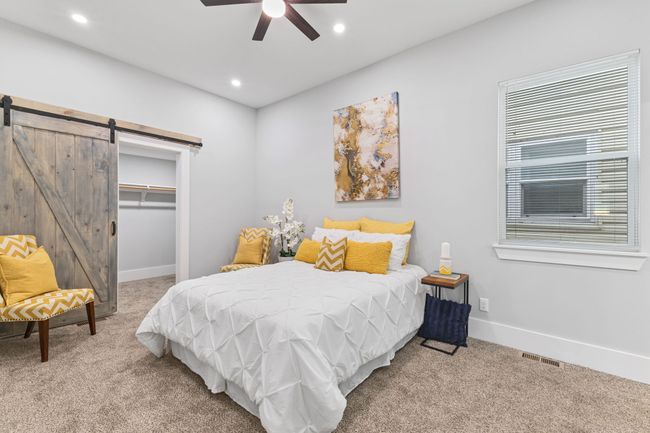 1423 S State Ave, House other with 2 bedrooms, 2 bathrooms and null parking in Indianapolis IN | Image 11