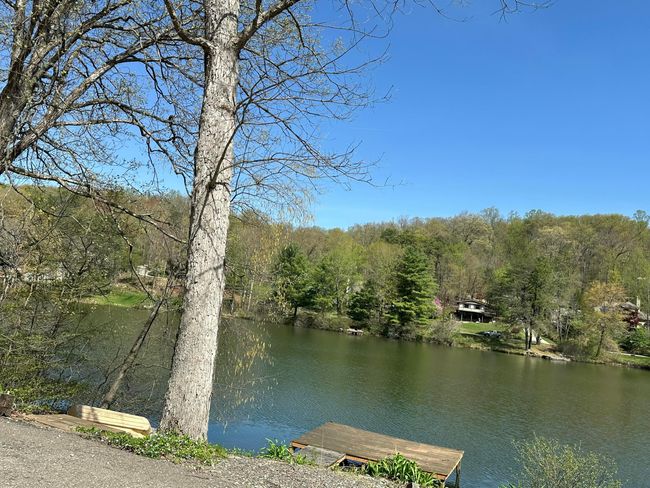 Around the lake! | Image 21