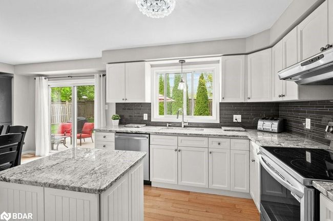47 Dunrobin Dr, House other with 5 bedrooms, 4 bathrooms and 4 parking in Caledonia ON | Image 15