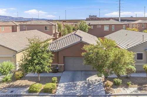 743 Crest Valley Pl, Henderson, NV, 89011-2662 | Card Image