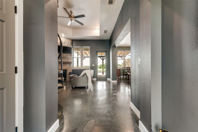 8310 Old Springtown Rd, House other with 4 bedrooms, 3 bathrooms and null parking in Springtown TX | Image 8