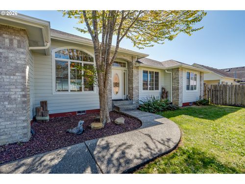 1675 Cooper St, Seaside, OR, 97138 | Card Image