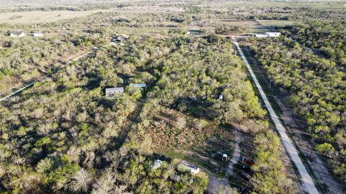 2209 Callihan Road, Luling, TX, 78648 | Card Image