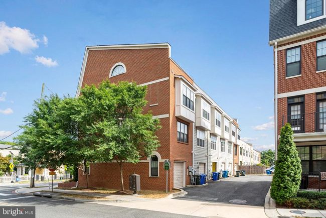 3334 7 Th St Ne, Townhouse with 3 bedrooms, 4 bathrooms and null parking in WASHINGTON DC | Image 49