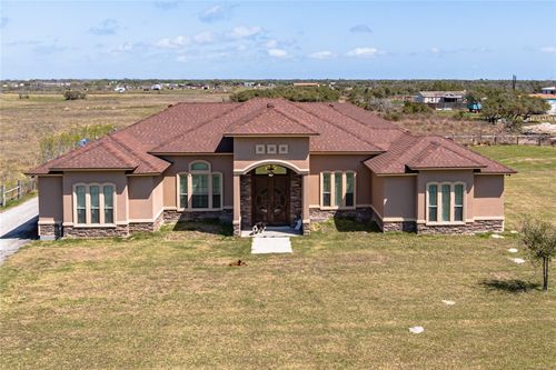 2390 Johnson Rd, Aransas Pass, TX, 78336-6329 | Card Image