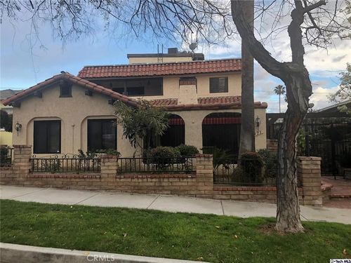 422 E Harvard Rd, Burbank, CA, 91501-1823 | Card Image