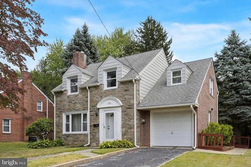 711 Roberts Ave, DREXEL HILL, PA, 19026-4311 | Card Image