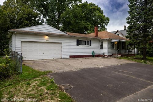 21331 Collingham Ave, Farmington Hills, MI, 48336-5813 | Card Image