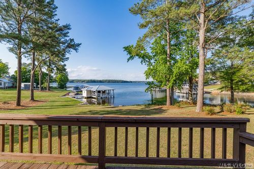 324 Happy Valley Rd, Littleton, NC, 27850 | Card Image