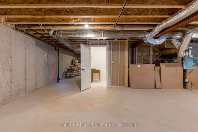25 Durham Rd, House attached with 2 bedrooms, 2 bathrooms and 2 parking in Bracebridge ON | Image 34