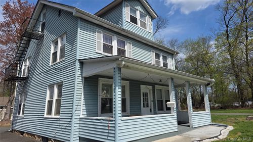 76 Church St, Nanuet, NY, 10954-3051 | Card Image