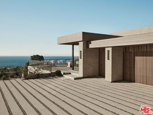 30010 Andromeda Ln, Malibu, CA, 90265 | Card Image