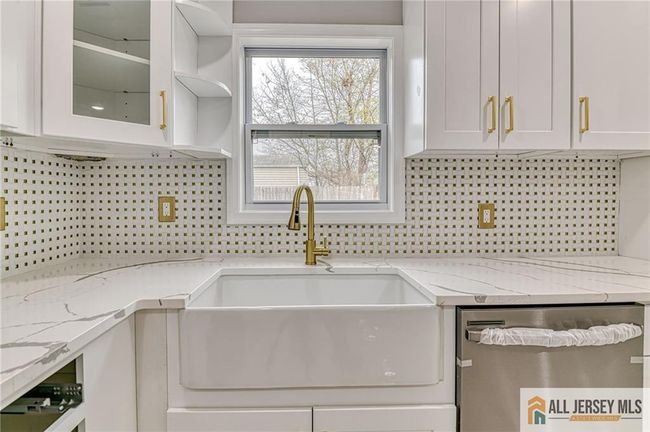 537 Lorraine Ave, House other with 4 bedrooms, 3 bathrooms and null parking in Middlesex NJ | Image 10