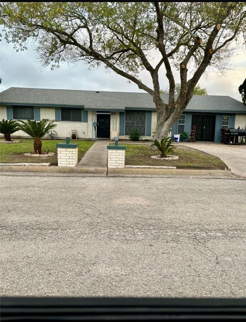 529 W Ragland Avenue, Kingsville, TX, 78363 | Card Image