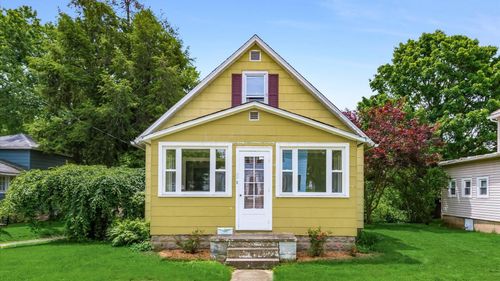 8 Elizabeth St, Mount Vernon, OH, 43050-1706 | Card Image