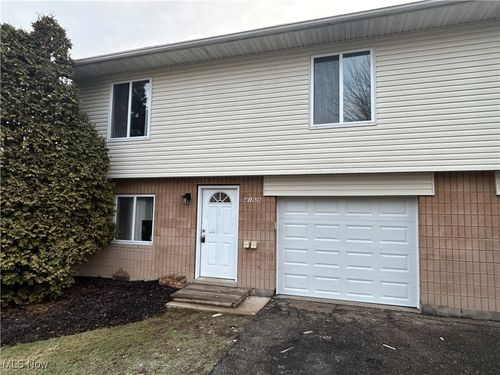 4169 Vira Rd, Stow, OH, 44224-3638 | Card Image