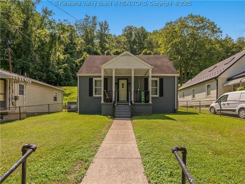 567 Garrison Ave, Charleston, WV, 25302-3453 | Card Image