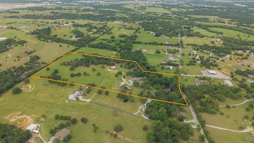 2403 County Road 2224, Decatur, TX, 76234-6640 | Card Image