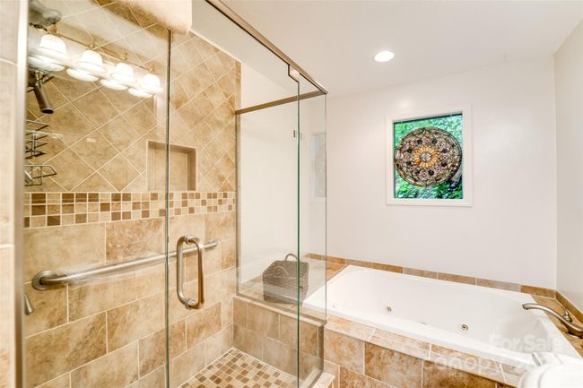 639 Deer Ridge Rd, House other with 2 bedrooms, 3 bathrooms and null parking in Bryson City NC | Image 14