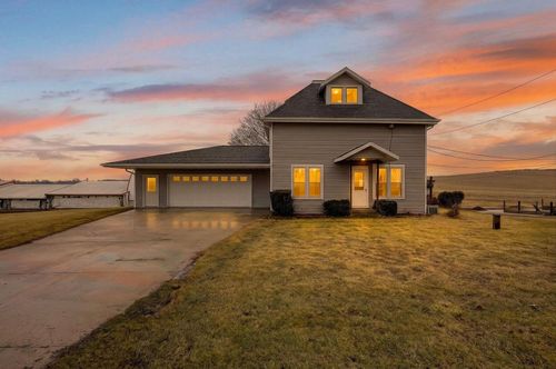 7313 Schaller Road, MONTROSE, WI, 53593 | Card Image