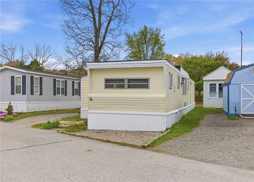 4 Lane 3, Coventry, RI, 02816-7034 | Card Image