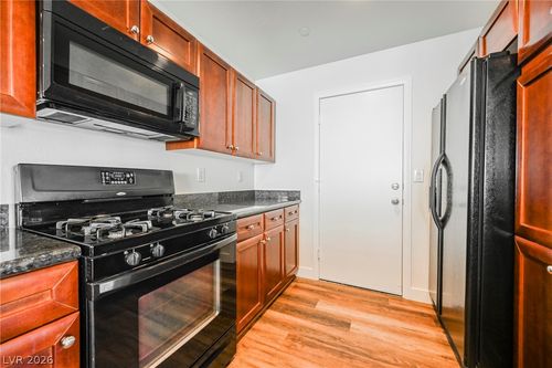 9157 Veranda Ct, Las Vegas, NV, 89149-0480 | Card Image