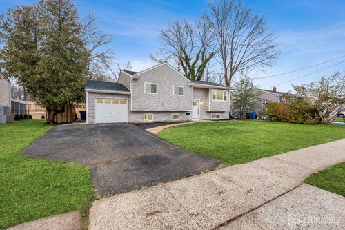 139 Lee Drive, Middlesex, NJ, 08846 | Card Image