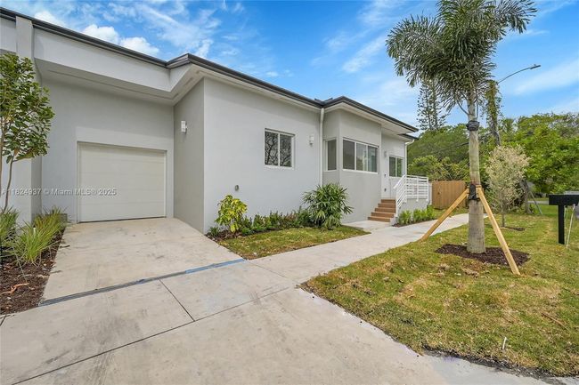 1 - 2931 Sw 12 Th Ave, Home with 3 bedrooms, 2 bathrooms and null parking in Fort Lauderdale FL | Image 5