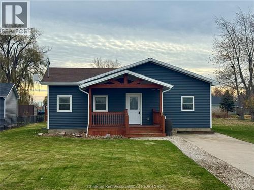 88 Kent St, Blenheim, ON, N0P1A0 | Card Image