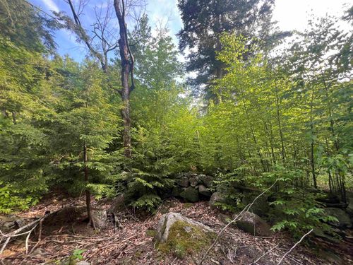 7199 Shaker Rd, Loudon, NH, 03307-1131 | Card Image