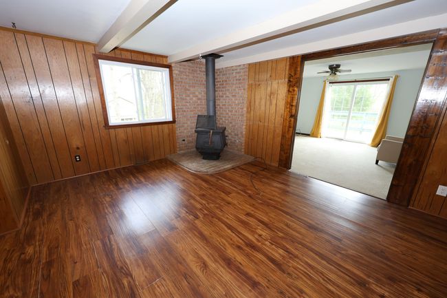69369 Oak St, House other with 3 bedrooms, 2 bathrooms and null parking in Benton Harbor MI | Image 6