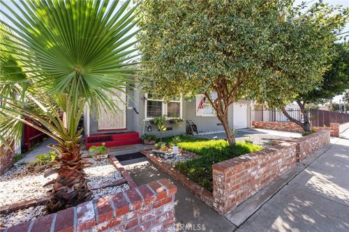 5824 Heliotrope Ave, Maywood, CA, 90270-3029 | Card Image