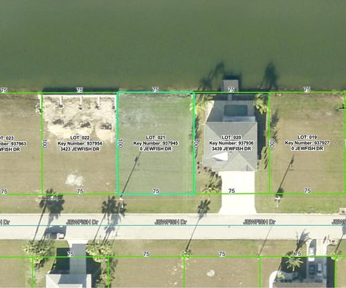 3431 Jewfish Dr, Hernando Beach, FL, 34607-3645 | Card Image