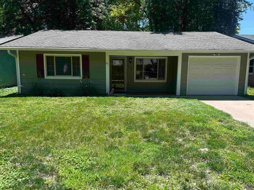 328 Lyon St, Lawrence, KS, 66044-1457 | Card Image