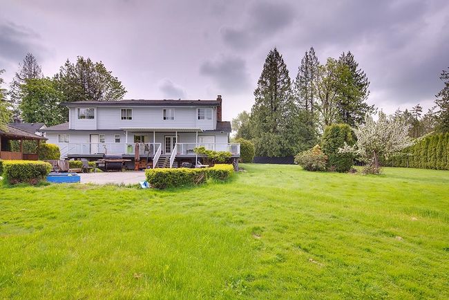 18851 74 Avenue, House other with 5 bedrooms, 4 bathrooms and 8 parking in Surrey BC | Image 37