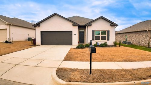 26402 Nash Ln, Athens, AL, 35613-7491 | Card Image