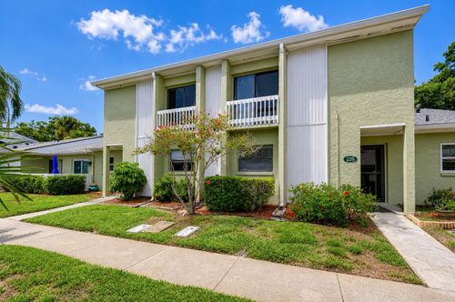 230 Cypress Pl, OLDSMAR, FL, 34677-2304 | Card Image